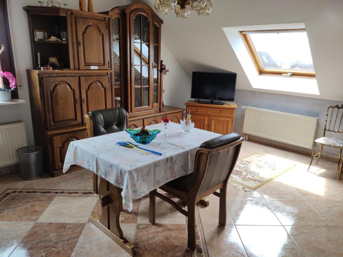 Rose Apartment